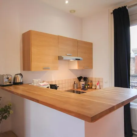 Center - Nice And Cozy Studio !